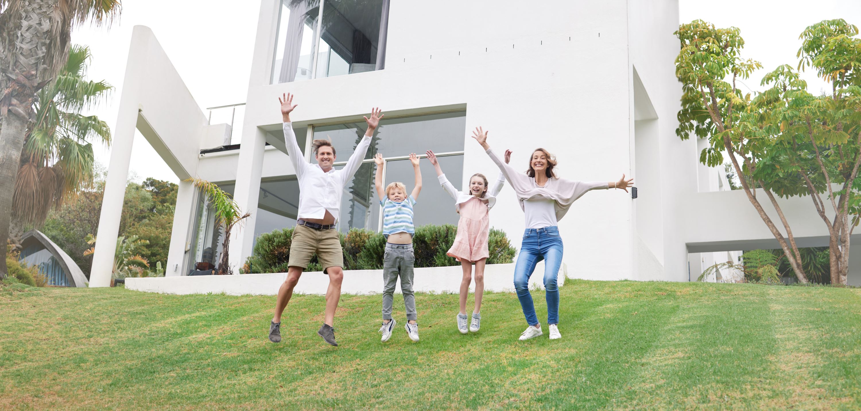 We make moving simple, fast, and stress-free for families and businesses across Lancaster